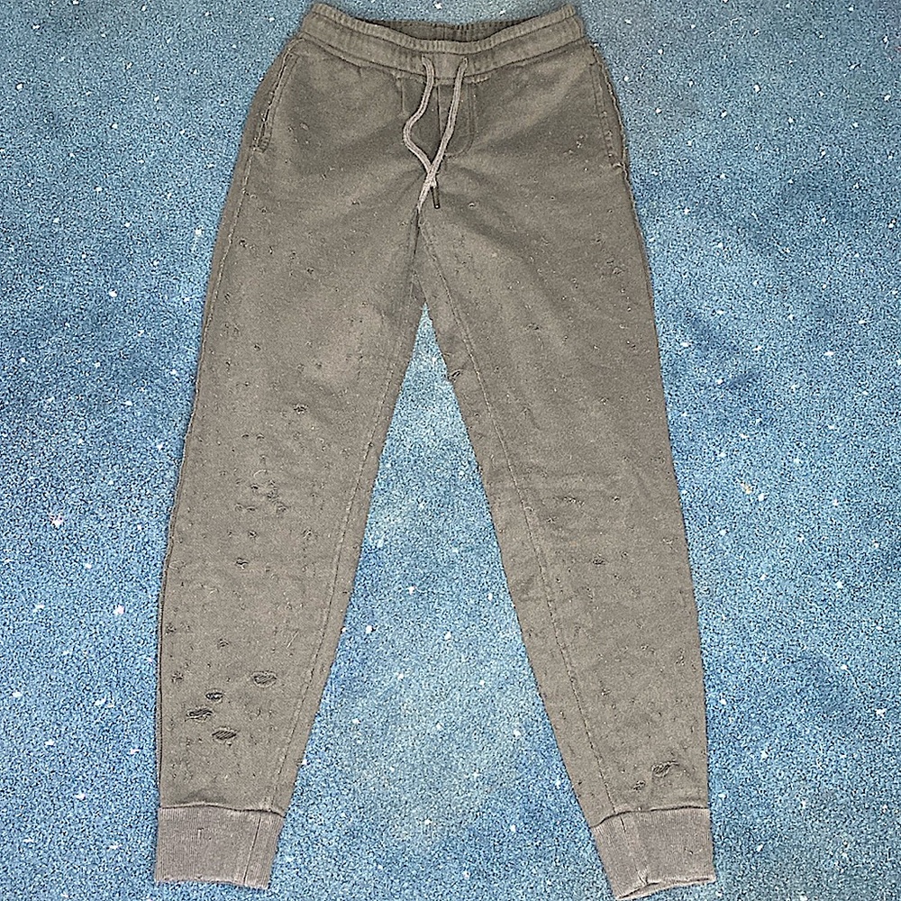 Alo Yoga Ripped Sweatpants